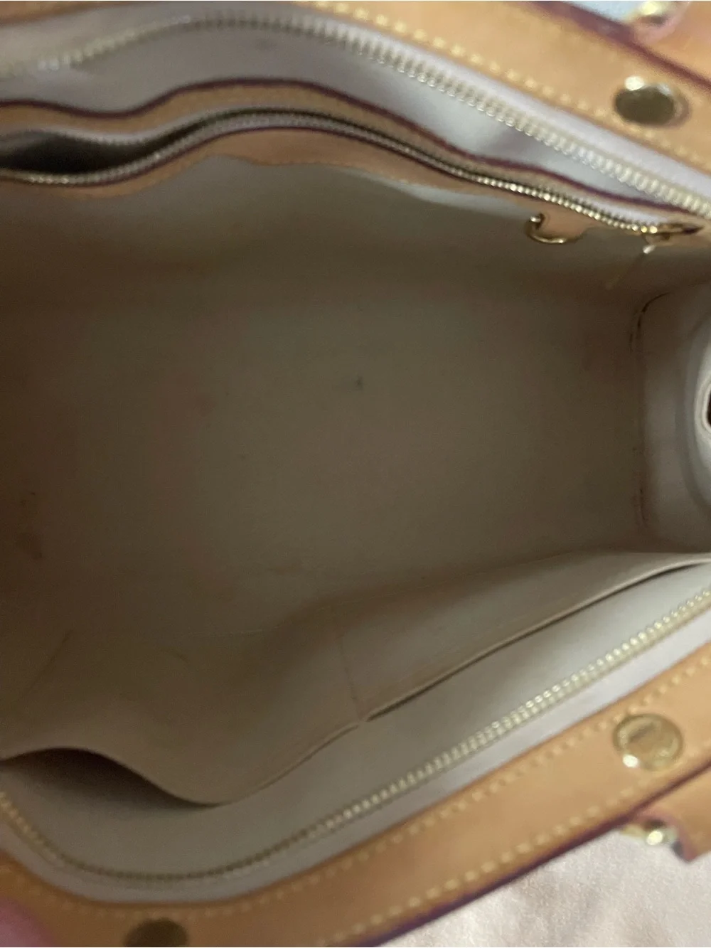 Louis Vuitton Vernis Blair MM Monogram Dune Shoulder Bag